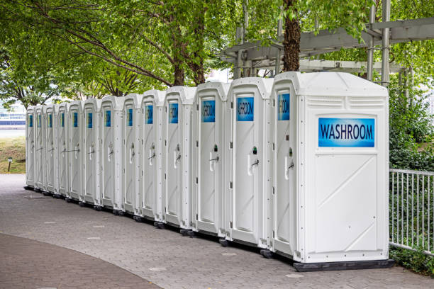 Best Portable restroom trailer rental  in Little Chute, WI